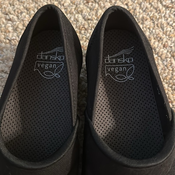 Danilo euro 39 size 9 never worn vegan - Picture 2 of 4